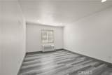 14335 Hamlin Street - Photo 39