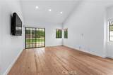 729 Maywood Court - Photo 12
