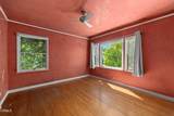 917 W Victoria Street - Photo 15