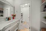 9051 Cedros Avenue - Photo 15