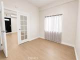 19520 Hart Street - Photo 6