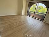 5345 White Oak Avenue - Photo 6