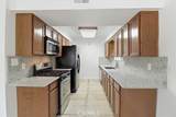 577 Houston - Photo 4