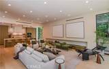 9018 Dorrington Avenue - Photo 12