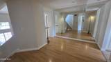 644 Warwick Avenue - Photo 8