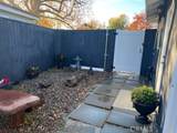 8006 Limerick Avenue - Photo 4
