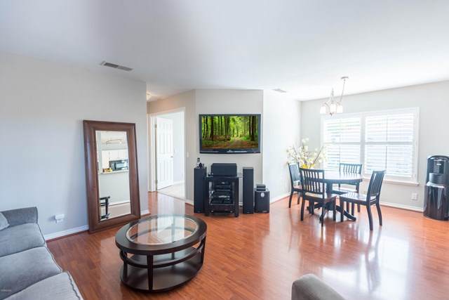 635 Via Colinas - Photo 1