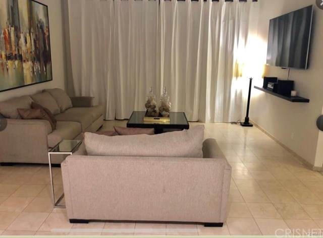 512 Avenue Q9 - Photo 1