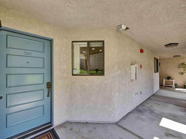 790 Island View Circle - Photo 1