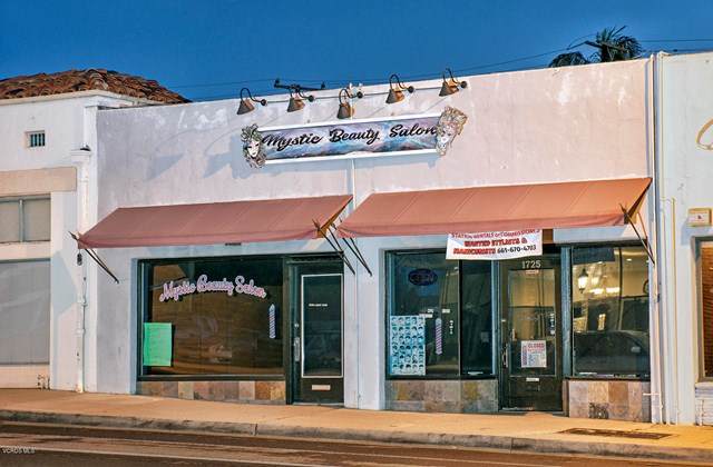 1723 Main Street - Photo 1