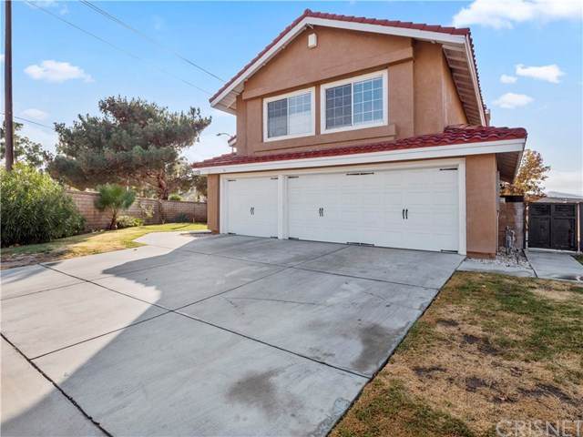 2502 Paxton Avenue - Photo 1