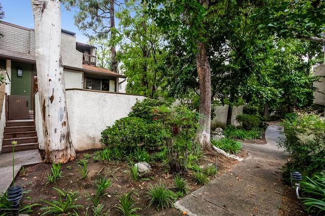 582 Garfield Avenue - Photo 1