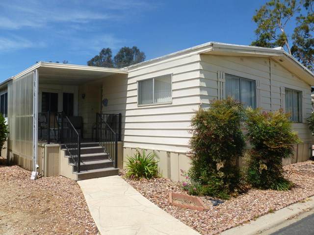 74 Hibiscus Way - Photo 1