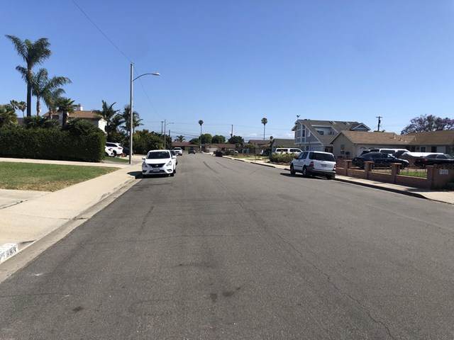 1844 7th Street - Photo 1