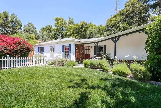 7815 Denivelle Road - Photo 1