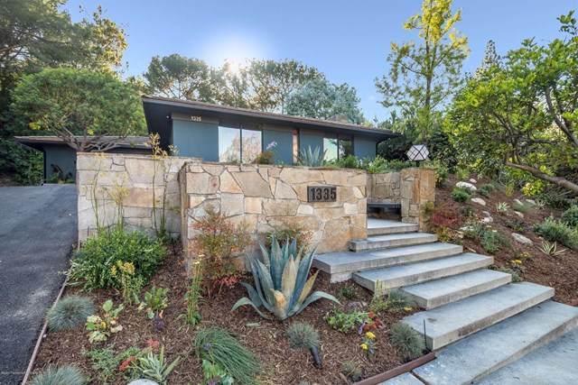 1335 Carnarvon Drive - Photo 1