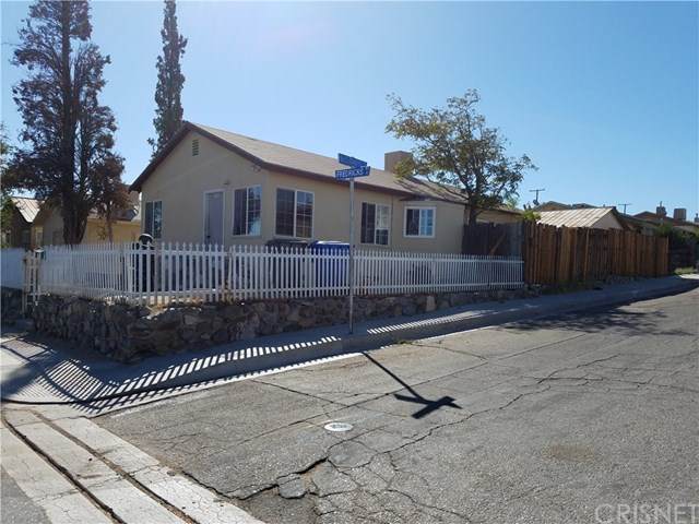 536 Fredricks - Photo 1