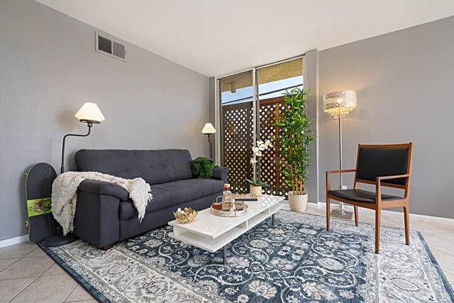 856 Van Ness Avenue - Photo 1