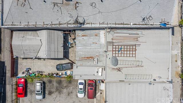 7224 Broadway - Photo 1