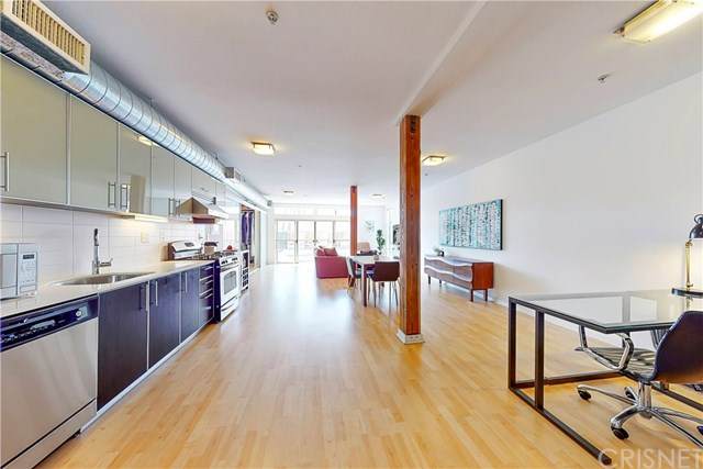 4215 Glencoe Avenue - Photo 1