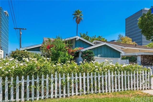 15961 Dickens Street - Photo 1