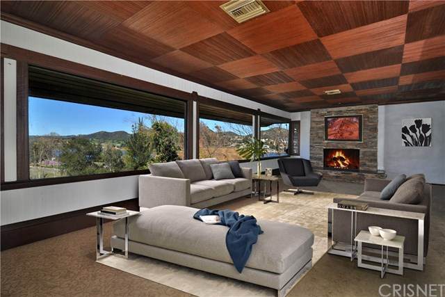 343 Upper Lake Road - Photo 1