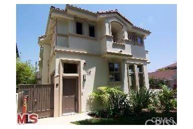 1243 Franklin Street - Photo 1