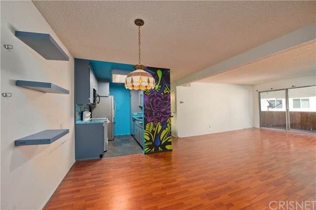 5460 White Oak Avenue - Photo 1