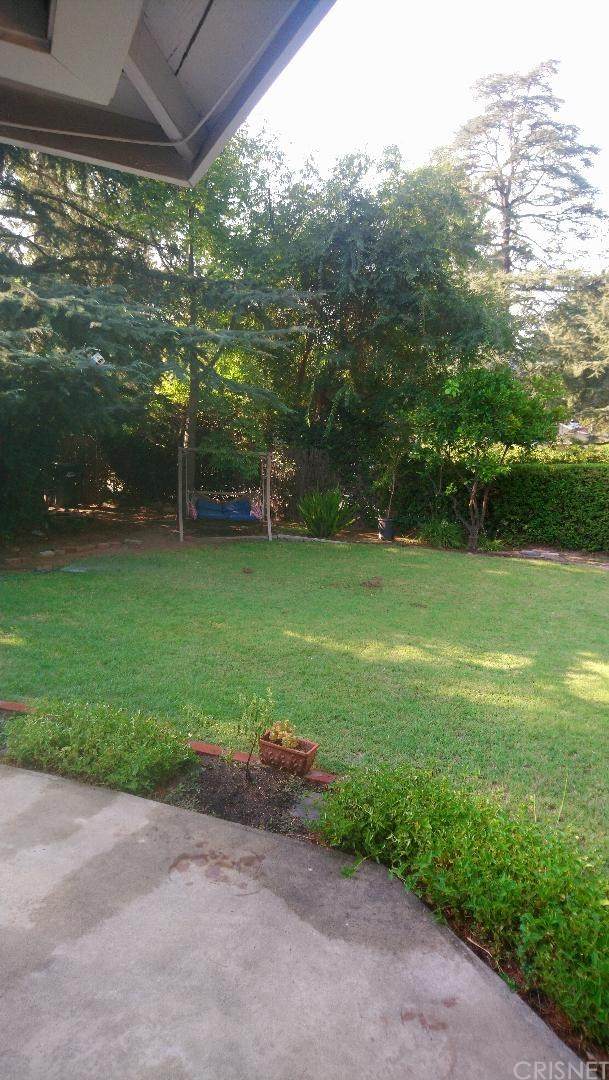 1975 Hill Avenue - Photo 1