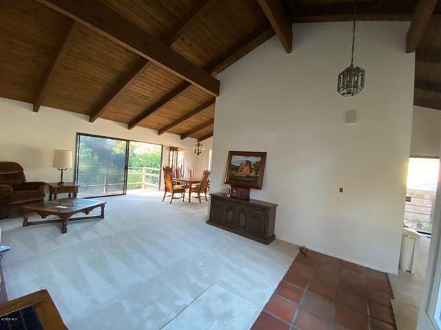1897 Country Place - Photo 1