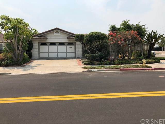 313 College Park Drive - Photo 1