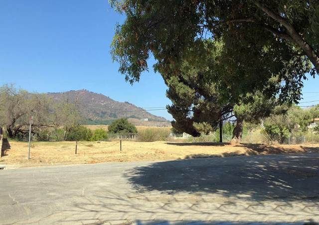 5419 Norway Drive - Photo 1