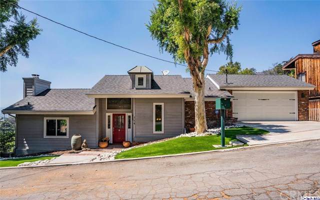 714 Cavanagh Road - Photo 1