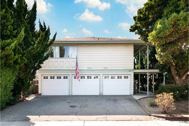 2953 Bayshore Avenue - Photo 1
