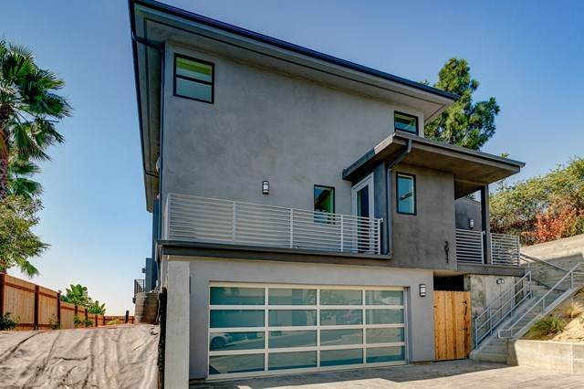 3911 Point Drive - Photo 1