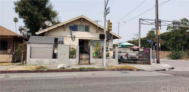 421 Gage Avenue - Photo 1