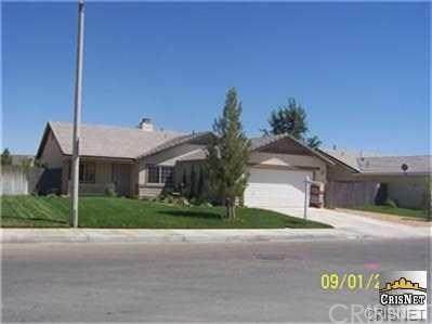 43546 32nd Street - Photo 1