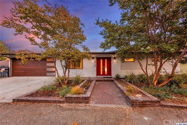 2926 Graceland Way - Photo 1