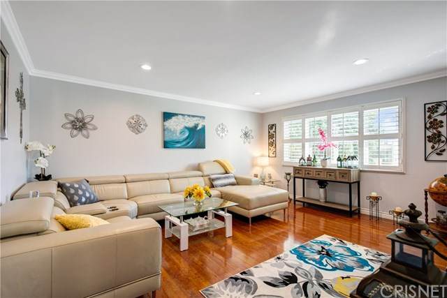 11813 Runnymede Street - Photo 1