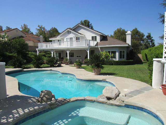 3900 Hunters Grove Court - Photo 1