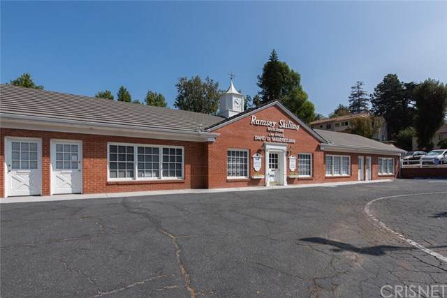 3360 Barham Boulevard - Photo 1
