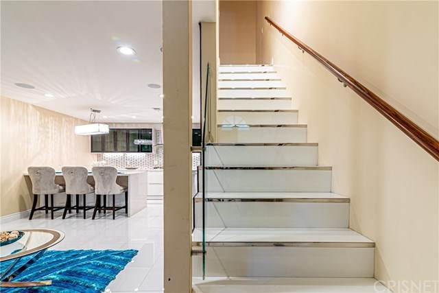 22040 Gault Street - Photo 1