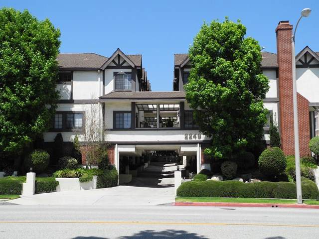 2249 Montrose Avenue - Photo 1