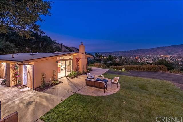 1040 Loma Lane - Photo 1