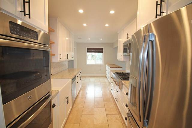 131 Beverly Drive - Photo 1