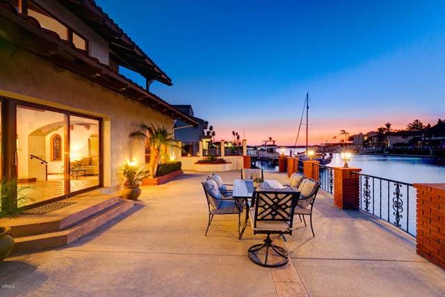 1373 Beachmont Street - Photo 1