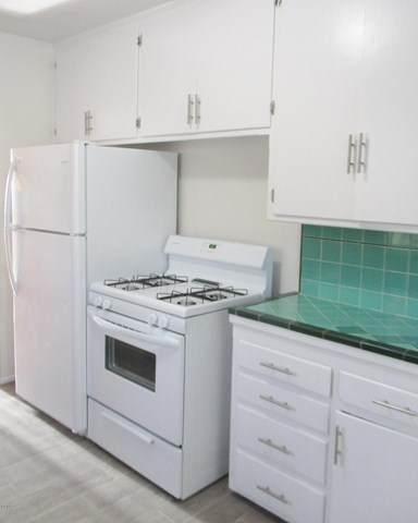 10918 Main Street - Photo 1