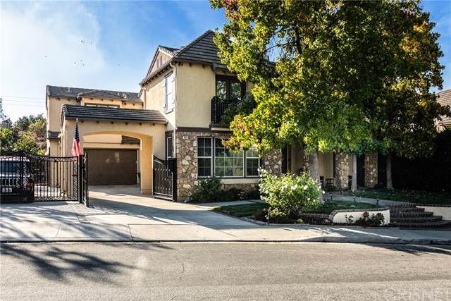 543 Astorian Drive - Photo 1