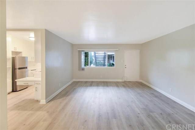 221 Buckthorn Street - Photo 1