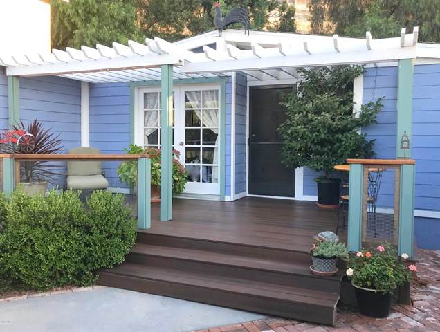 818 Combes Avenue - Photo 1